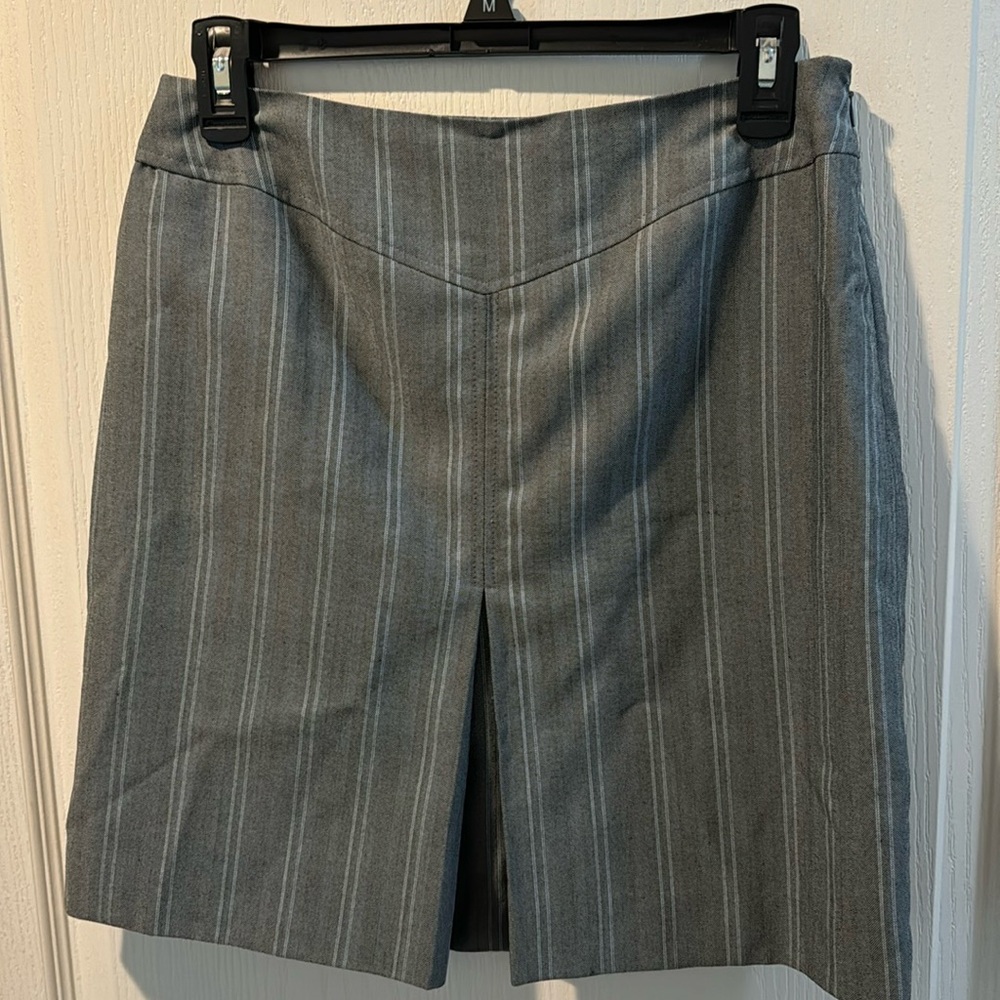 Super cute pinstriped skirt